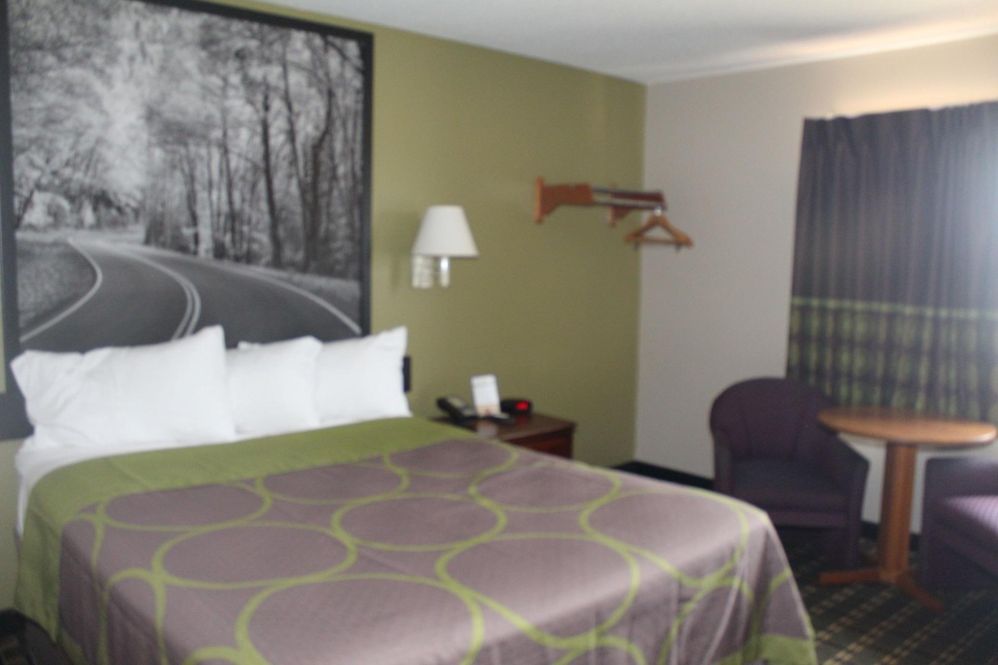 Super 8 By Wyndham Michigan City Exterior foto